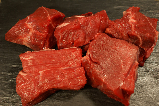 Viande de bœuf bourguignon blonde d'Aquitaine Label Rouge Tradition Sarthoise